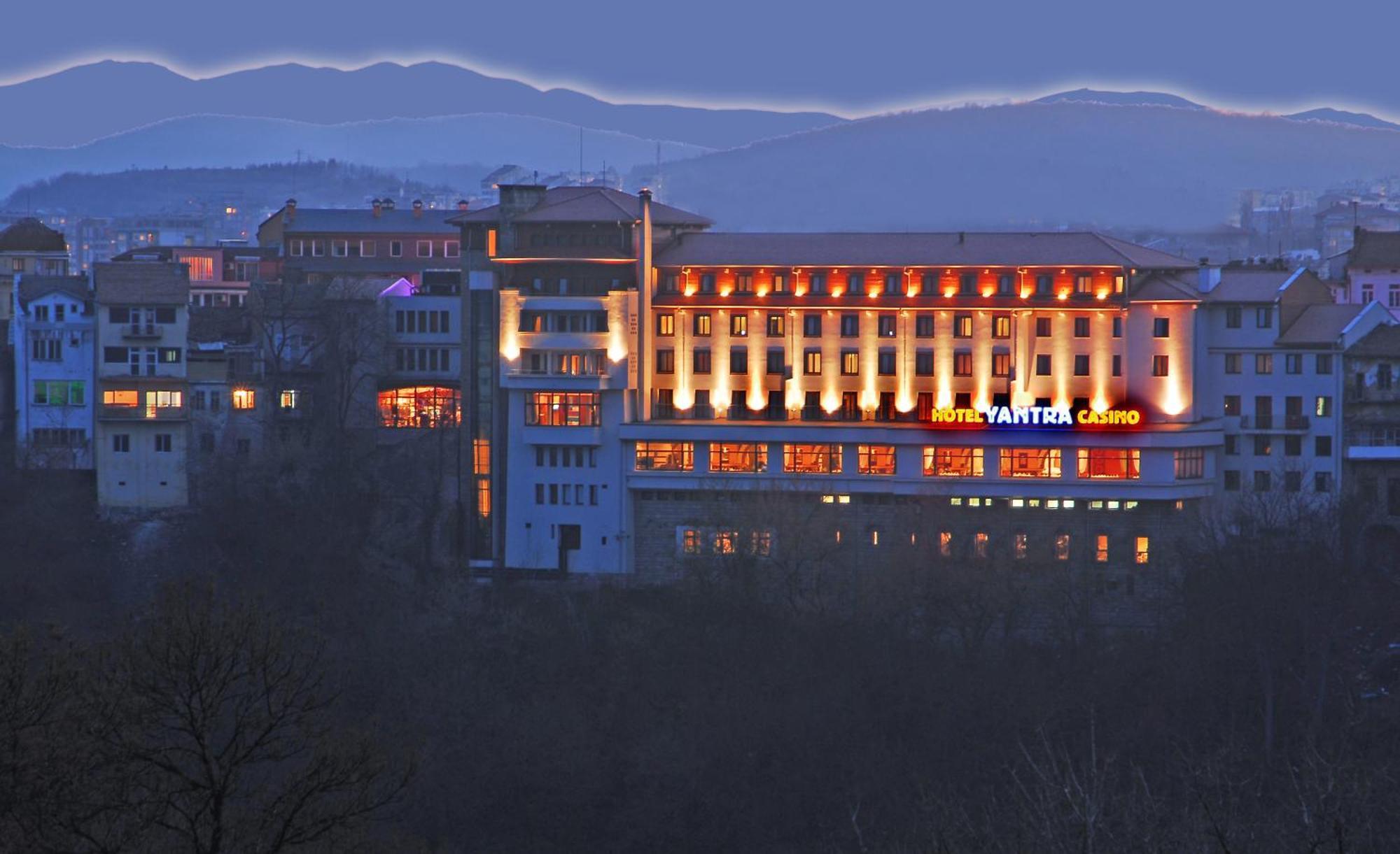 Yantra Grand Hotel Veliko Turnovo Bagian luar foto